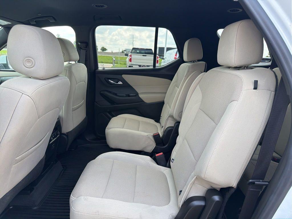 2022 Chevrolet Traverse LT