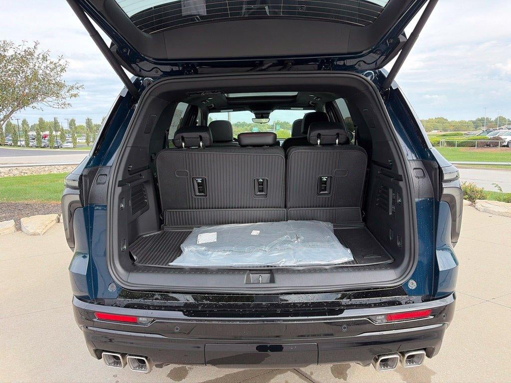 2027 Chevrolet Traverse RS