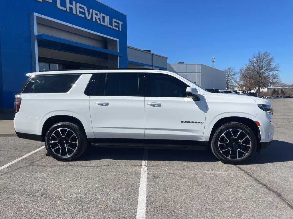 2024 Chevrolet Suburban RST