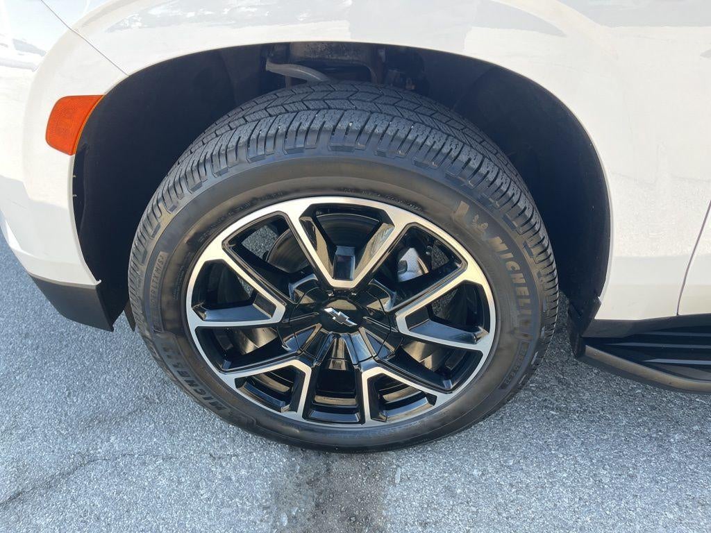 2024 Chevrolet Suburban RST