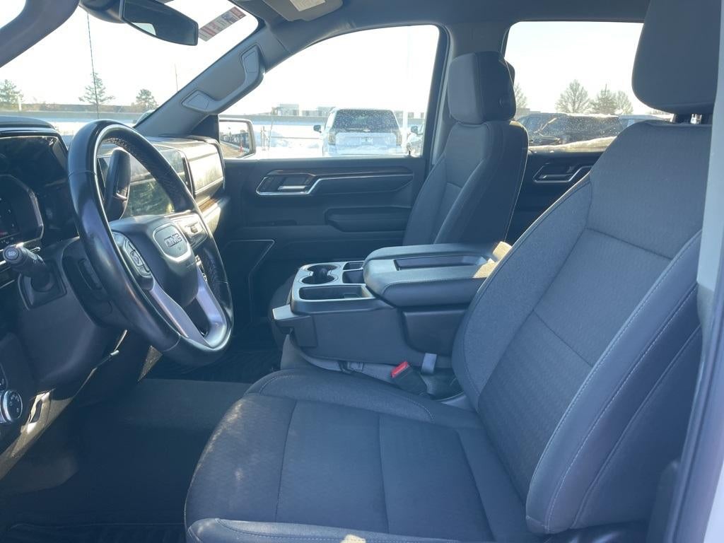 2024 GMC Sierra 1500 SLE