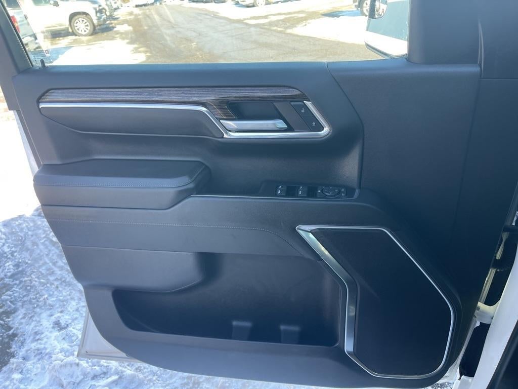 2024 GMC Sierra 1500 SLE