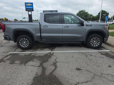 2022 GMC Sierra 1500 Limited AT4