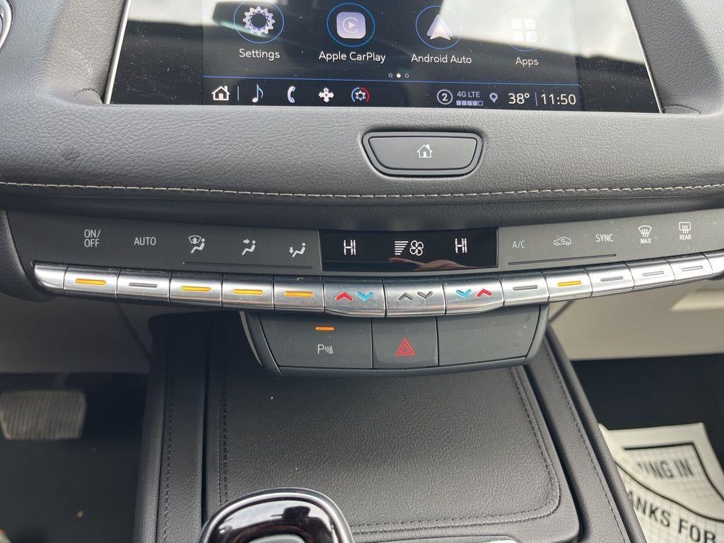 2023 Cadillac XT4 Luxury