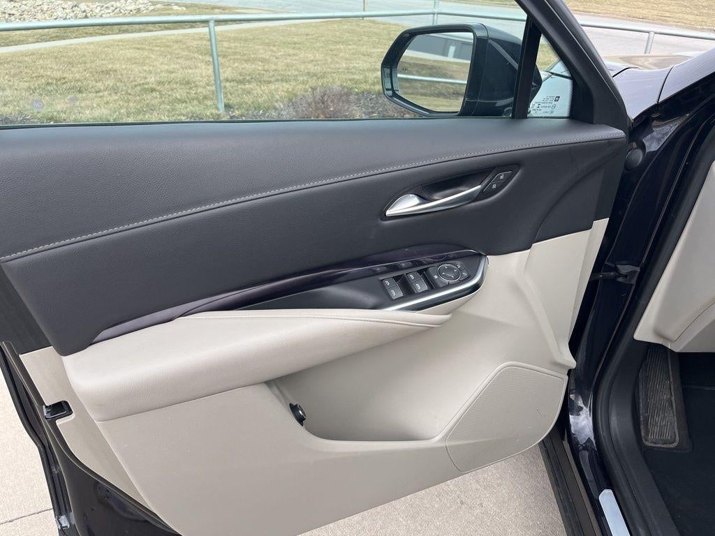 2023 Cadillac XT4 Luxury