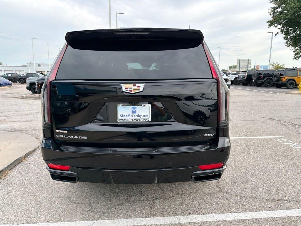 2024 Cadillac Escalade Sport