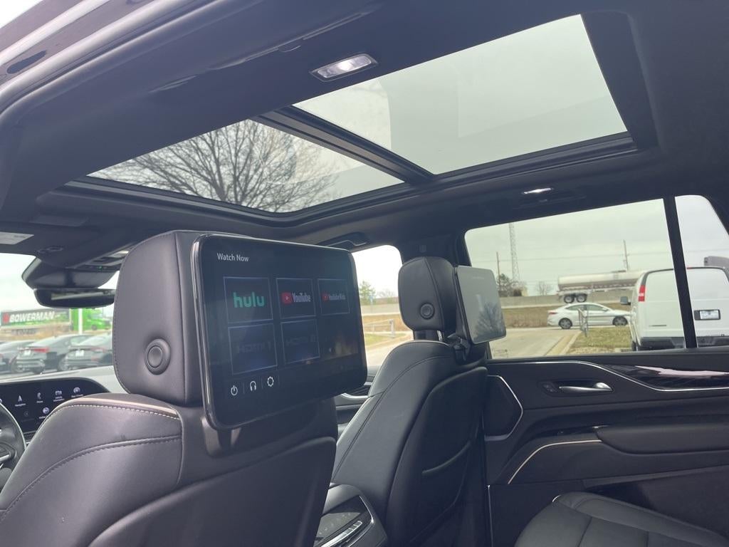 2023 Cadillac Escalade Sport