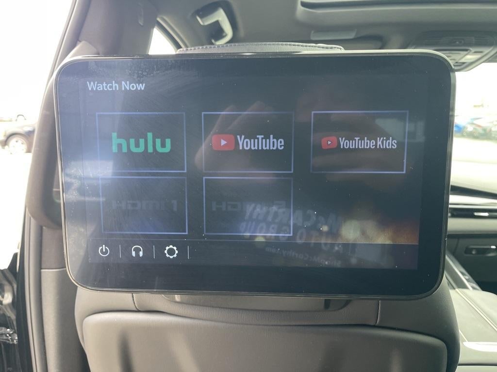 2023 Cadillac Escalade Sport