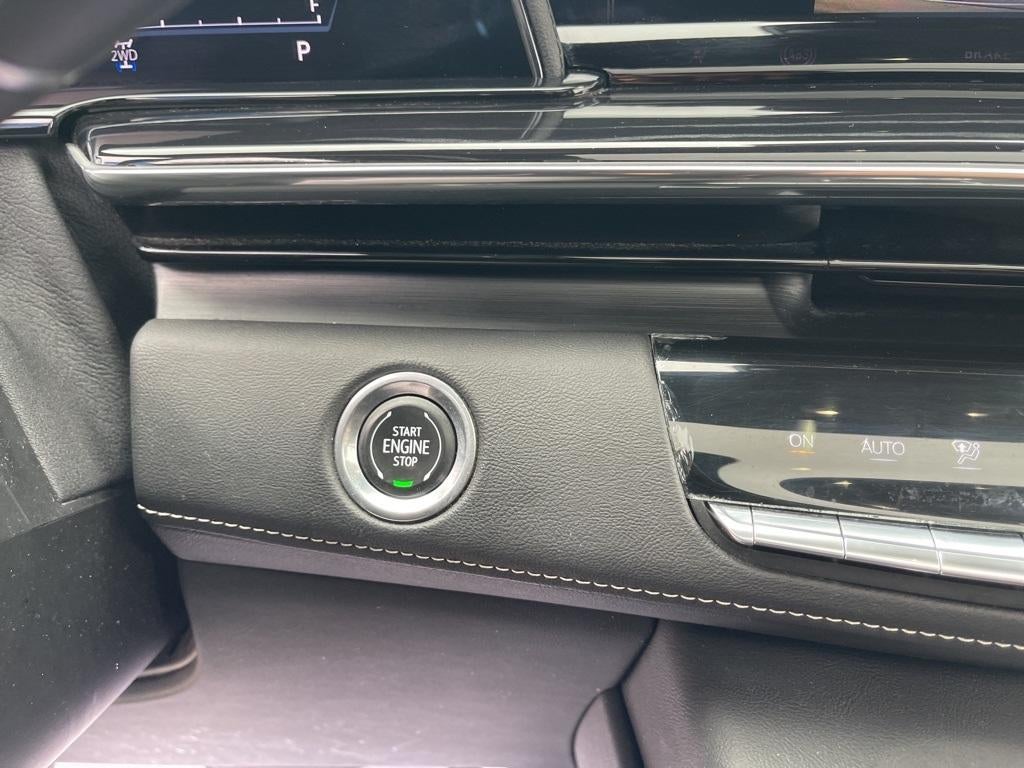 2023 Cadillac Escalade Sport