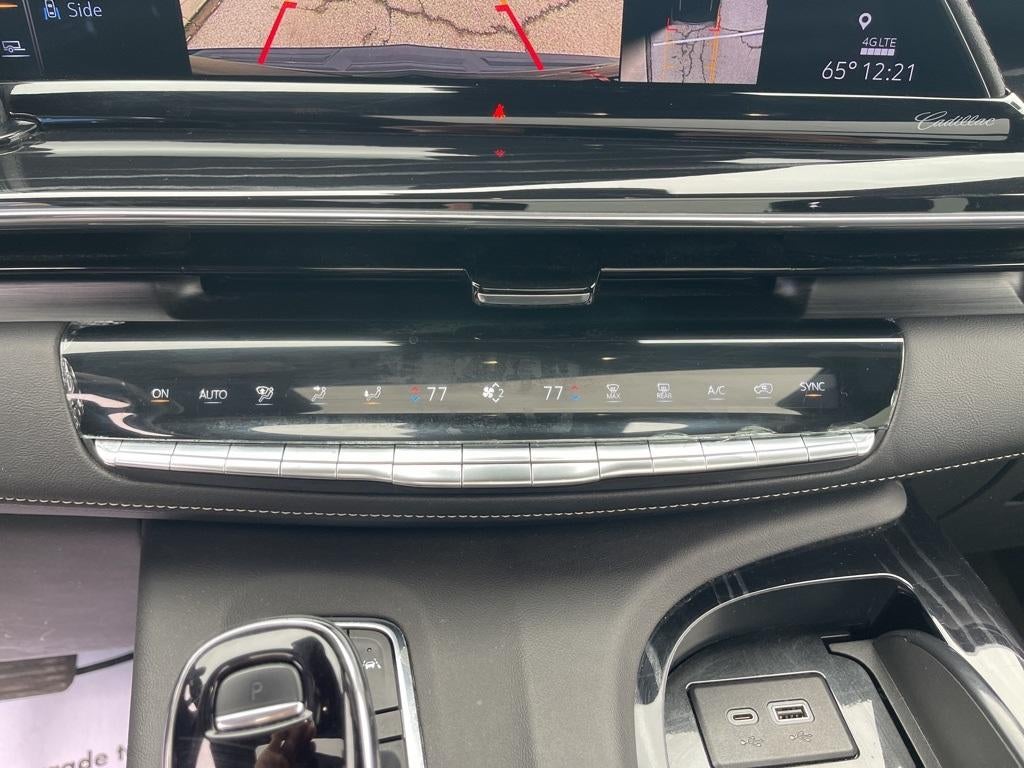 2023 Cadillac Escalade Sport