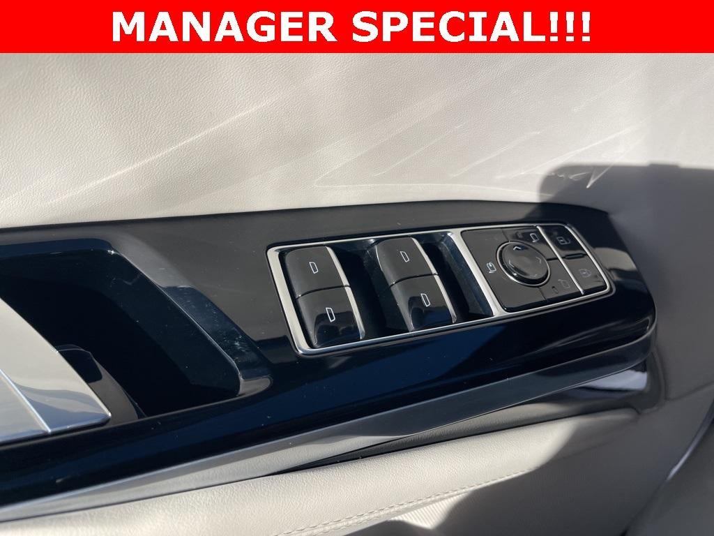 2025 Cadillac Escalade ESV Sport Platinum