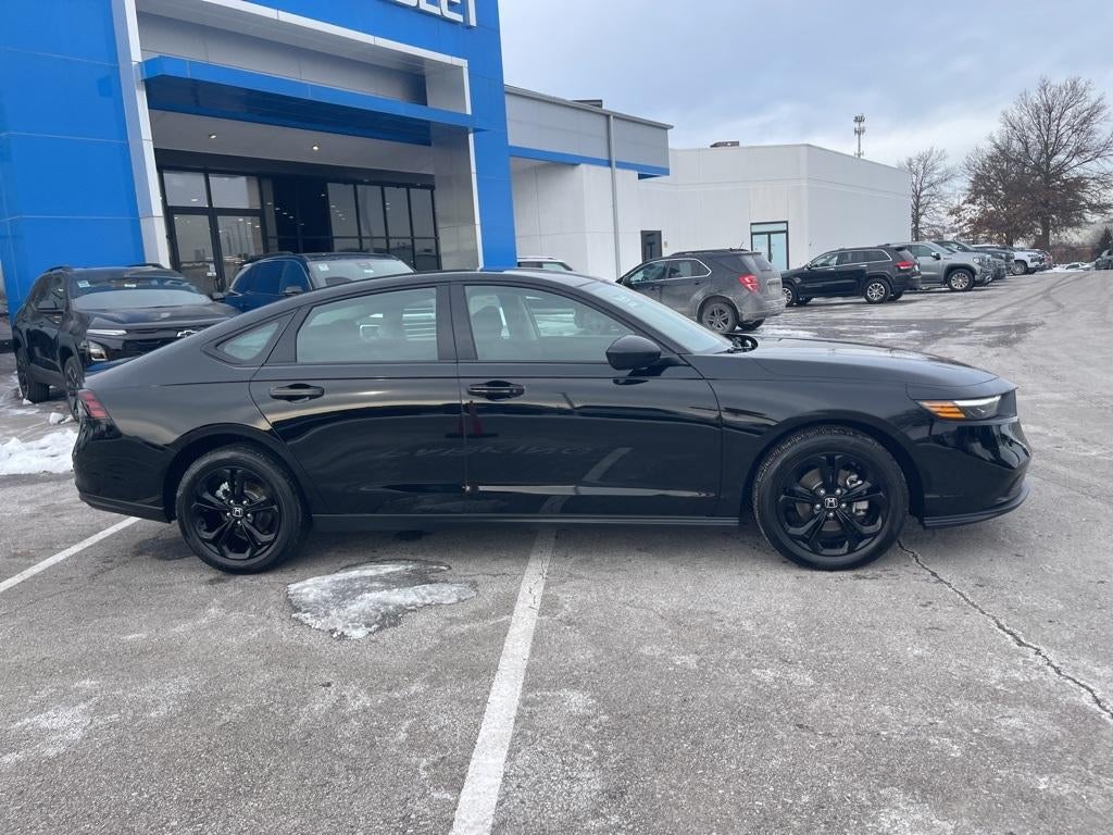 2025 Honda Accord Sedan SE