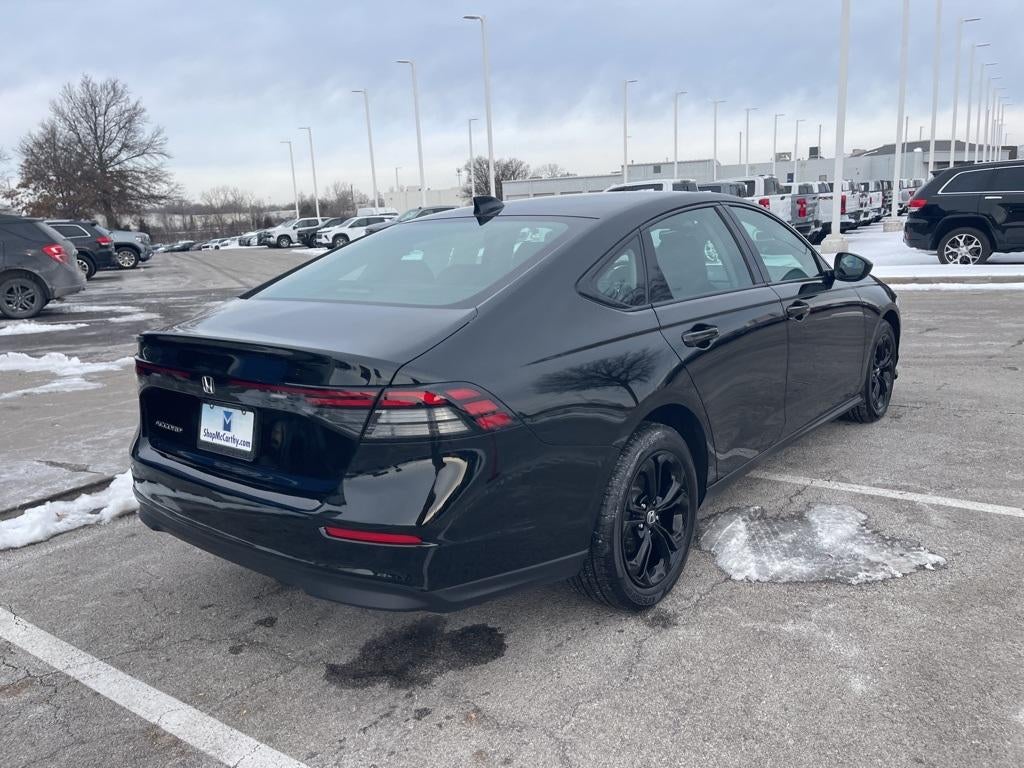 2025 Honda Accord Sedan SE