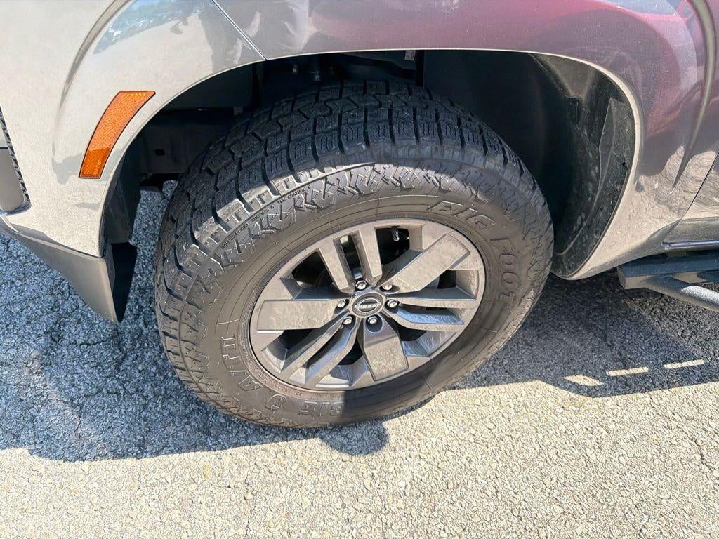 2025 Nissan Frontier SV