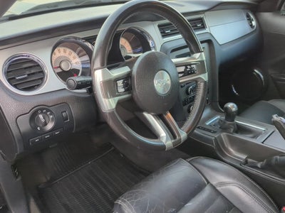 2012 Ford Mustang V6 Premium