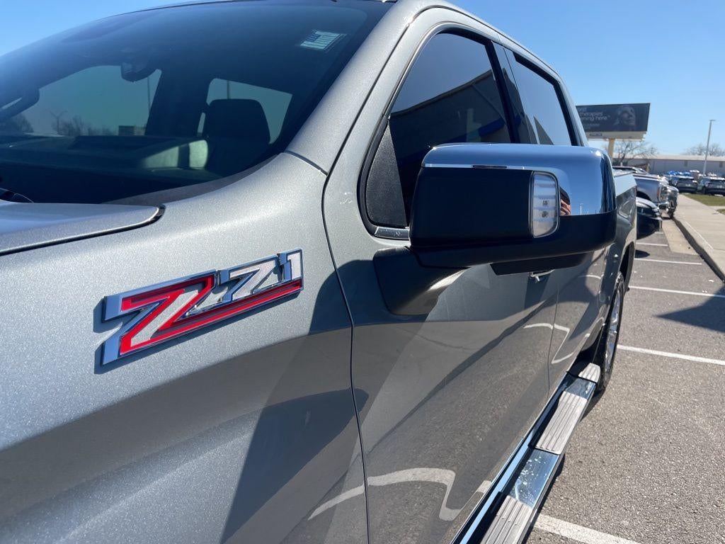 2025 Chevrolet Silverado 1500 LTZ