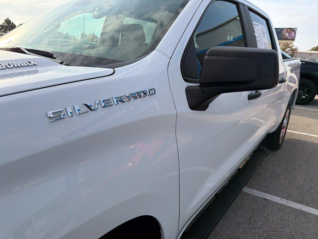 2025 Chevrolet Silverado 1500 Custom