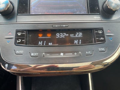 2014 Toyota Avalon XLE