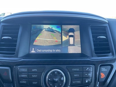 2020 Nissan Pathfinder SL