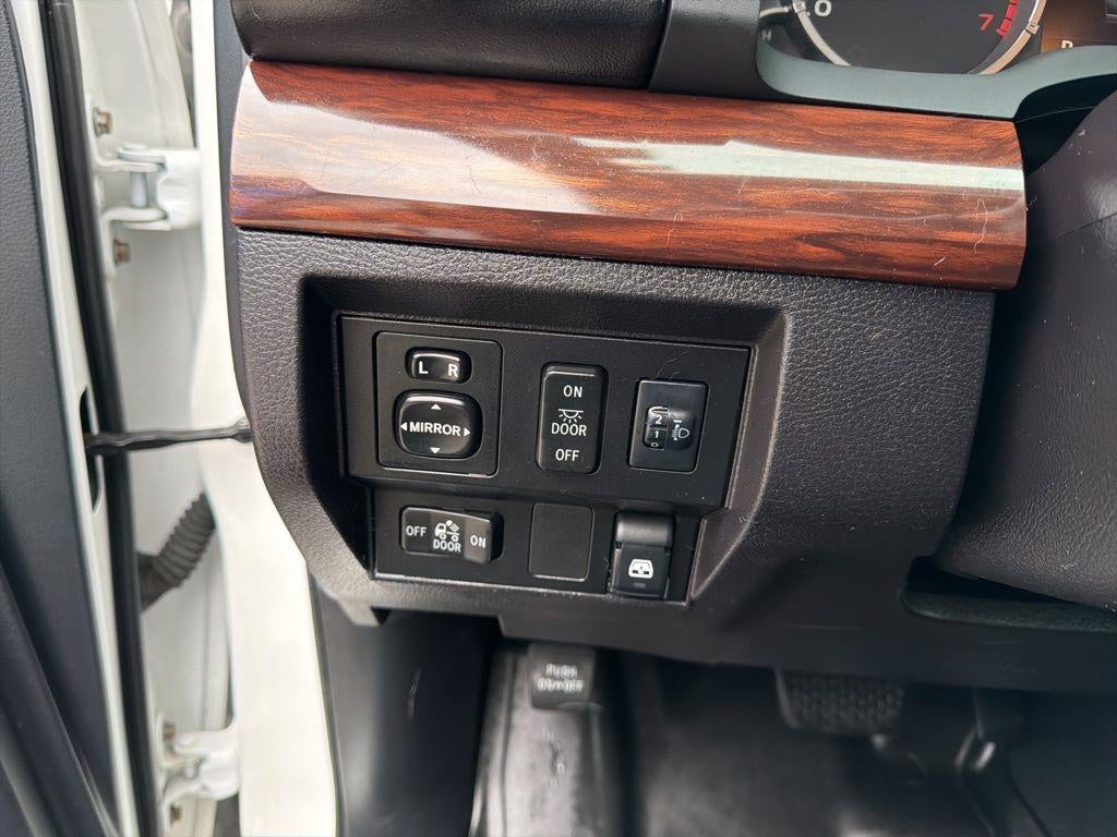 2016 Toyota Tundra 4WD Truck Limited