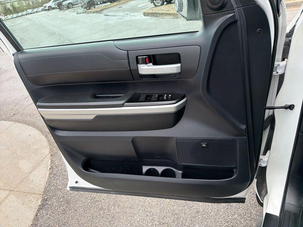 2016 Toyota Tundra 4WD Truck Limited