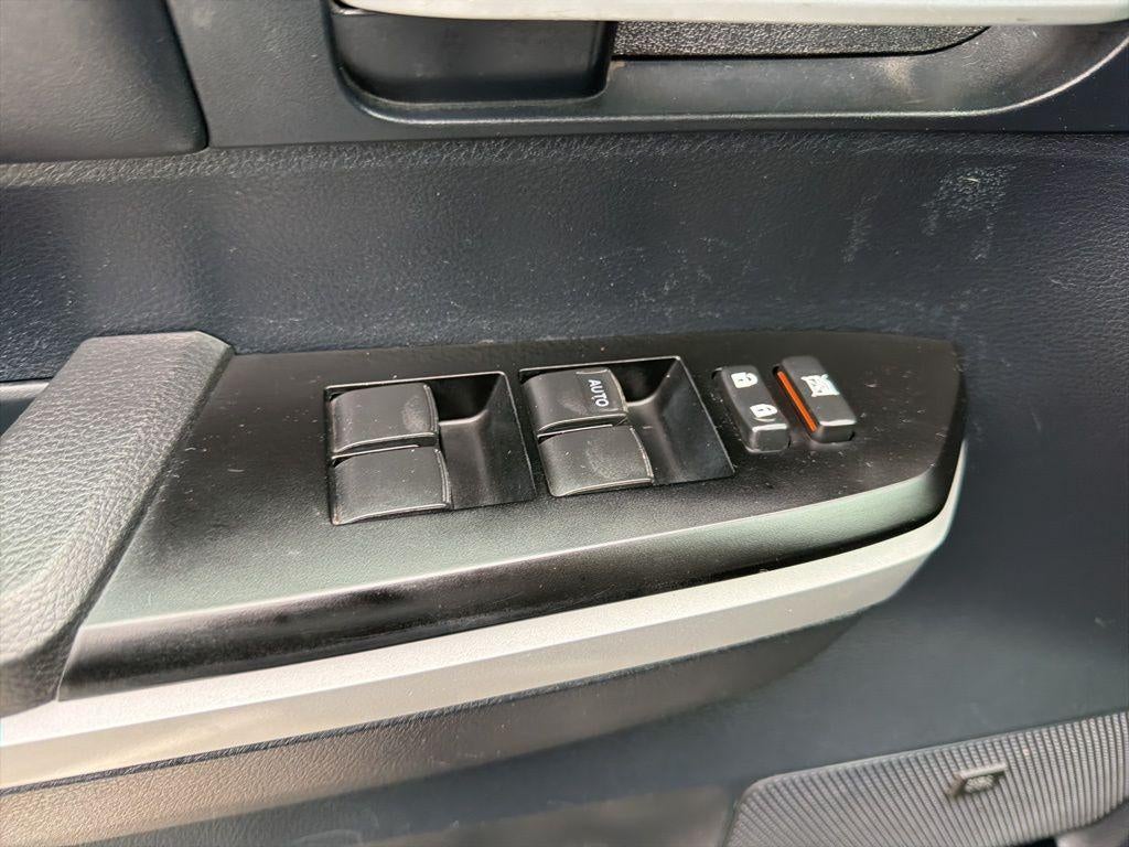 2016 Toyota Tundra 4WD Truck Limited