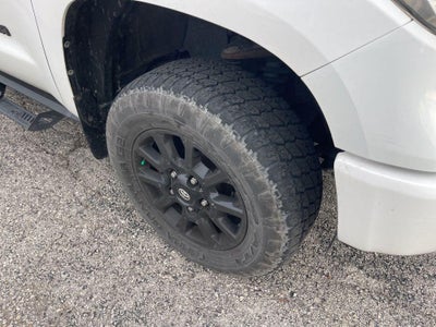 2016 Toyota Tundra 4WD Truck Limited