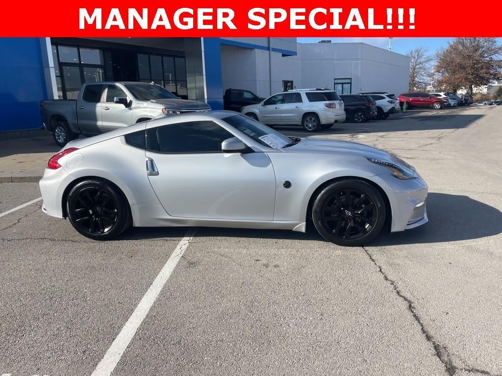 2017 Nissan 370Z Base