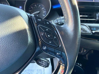 2021 Toyota C-HR XLE