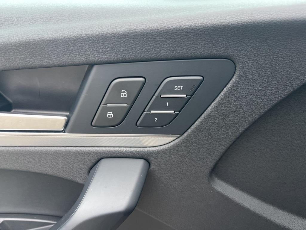 2025 Audi Q5 45 S line Premium