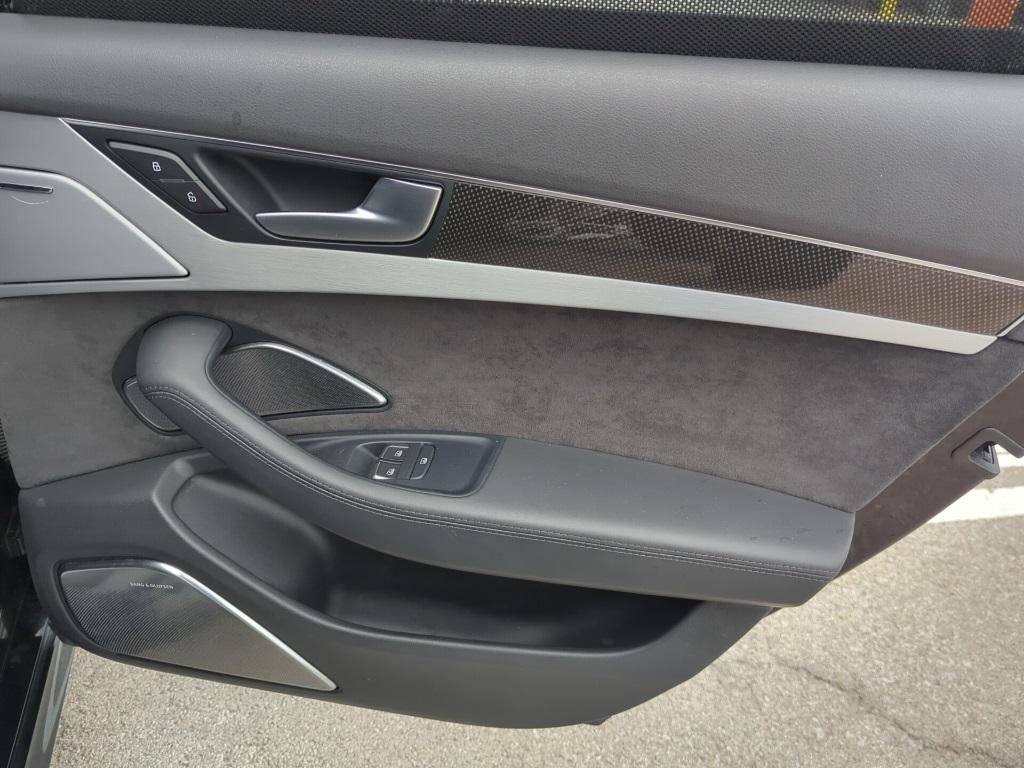 2014 Audi S8 4.0T