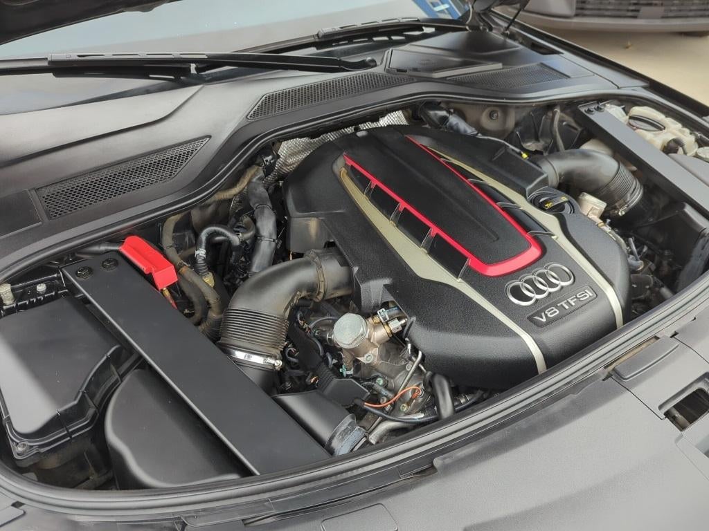 2014 Audi S8 4.0T