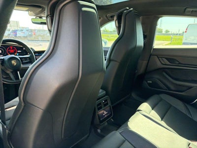 2022 Porsche Taycan Base
