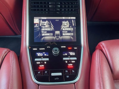 2018 Porsche Panamera Turbo