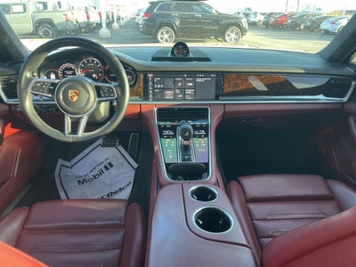 2018 Porsche Panamera Turbo
