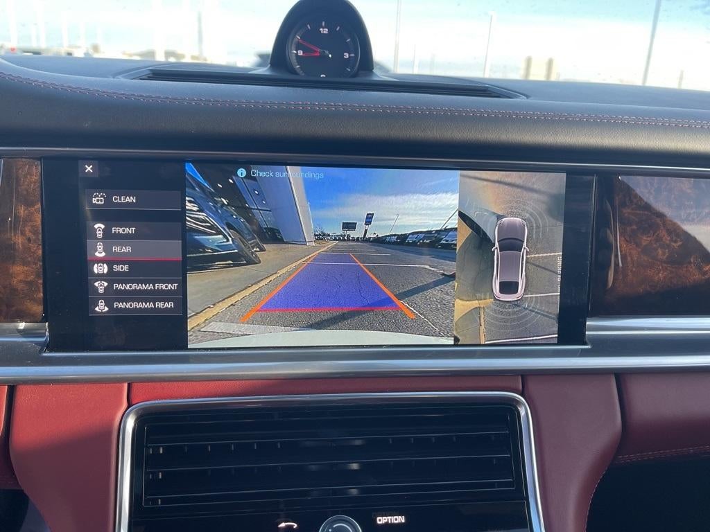 2018 Porsche Panamera Turbo