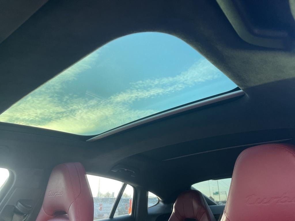 2018 Porsche Panamera Turbo