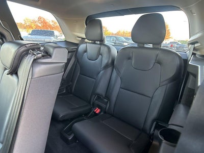 2023 Volvo XC90 B5 Core