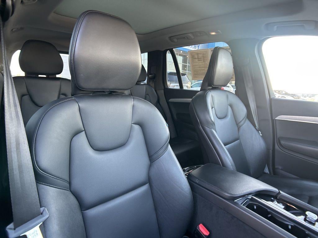 2023 Volvo XC90 B5 Core