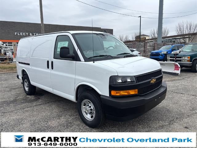 2025 Chevrolet Express Cargo 3500 Base