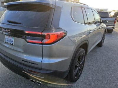 2025 GMC Acadia Elevation