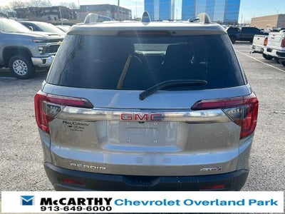 2023 GMC Acadia AT4