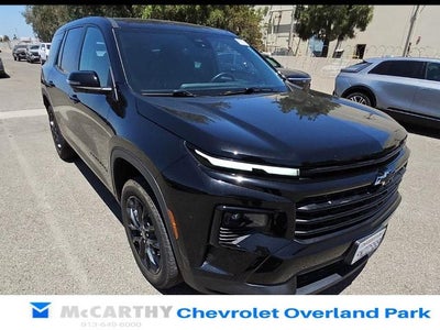 2024 Chevrolet Traverse LS