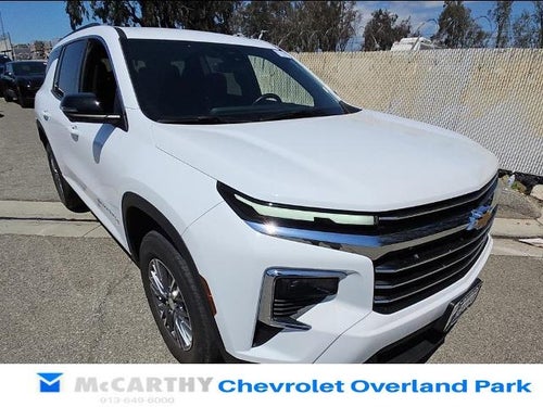 2024 Chevrolet Traverse LT