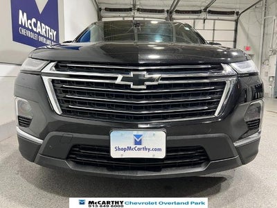 2022 Chevrolet Traverse LT Leather
