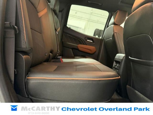 2023 GMC Canyon 4WD AT4