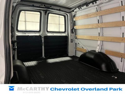 2024 GMC Savana Cargo 2500 Base