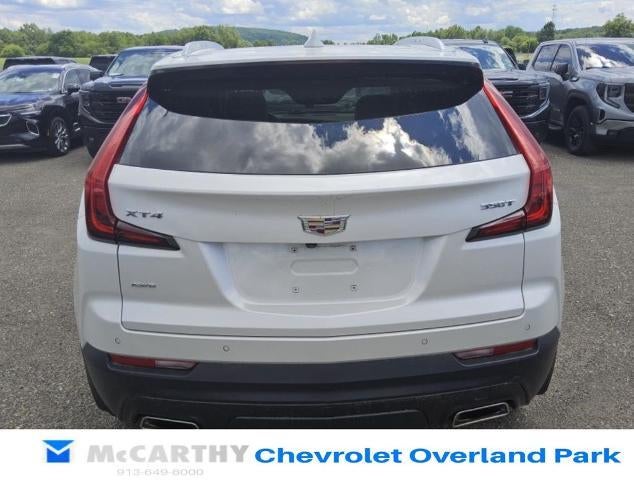2022 Cadillac XT4 Luxury