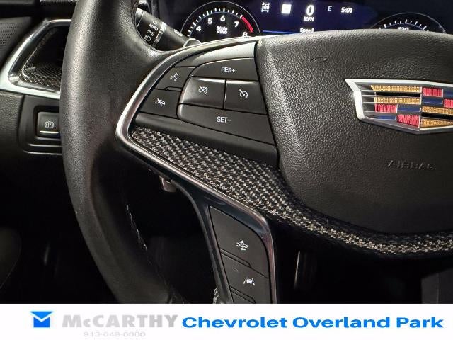2022 Cadillac XT5 AWD Sport