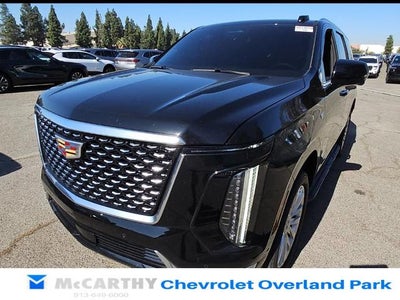 2025 Cadillac Escalade Luxury